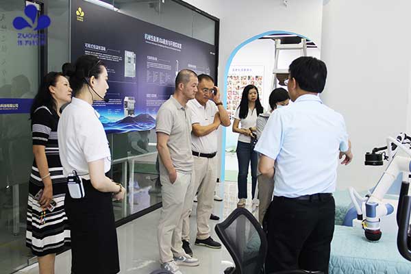 广东省德耆慈善基金会理事长胡兴民莅临作为科技考察，共探养老服务新路径